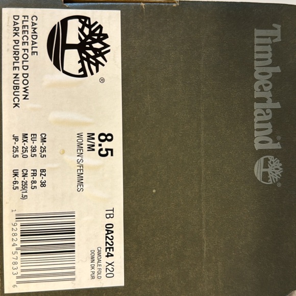 CAMDALE FLEECE FOLD DOWN DARK PURPLE NUBUCK BOOTS WOMEN’s size 8.5 - Picture 6 of 6